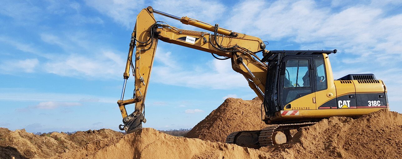 Alleviating cyclone and earthquake challenges for wind farms