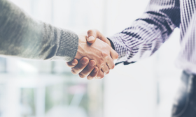 ISO 37001: Systemy zarządzania działaniami antykorupcyjnym (j. angielski)