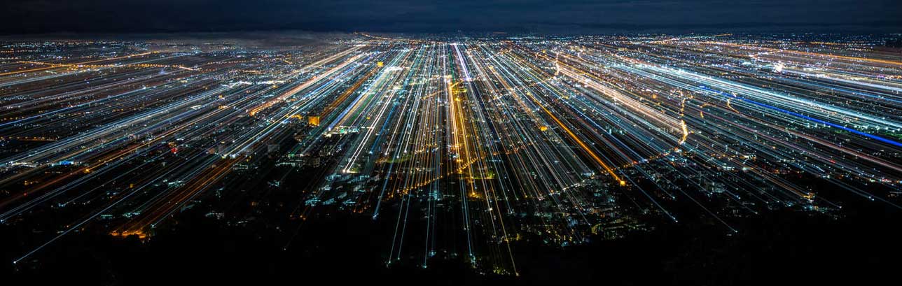 Nocne ujęcie z punktu widokowego